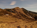 vrch Veľký Fatranský Kriváň 1709 m.n.m. a Pekelník 1609 m.n.m. zo sedla pod Malým Fatranským Kriváňom