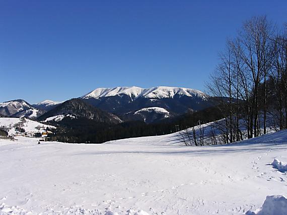 pohľad na zimnú Prašivú...