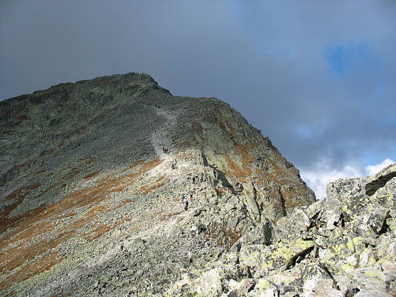 kriváň. 2495 m nad morom. Národný vrch Slovákov.