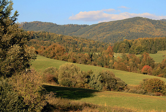 a trošku jesene nad Mýtom pod Ďumbierom