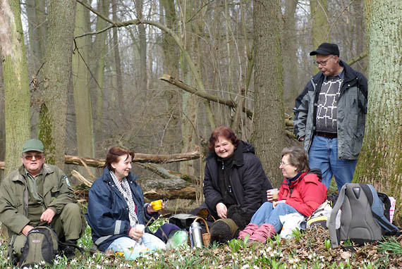 piknik mezi bledulemi Chvilka odpočinku u dobré kávičky přišla vhod