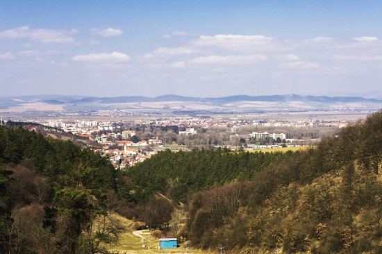 Piešťany a obec Banka