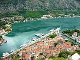prístav v Kotorskom fjorde.