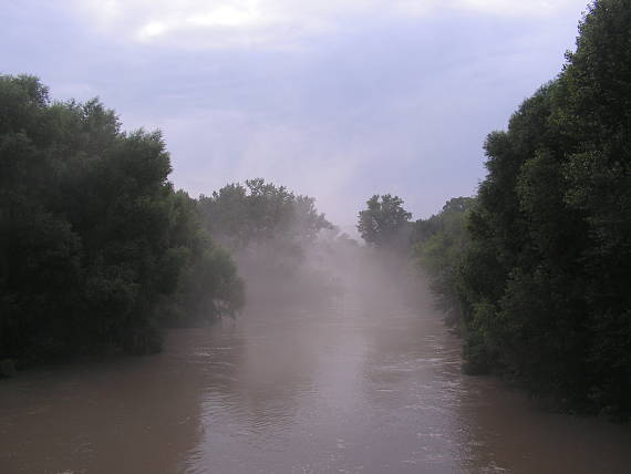 opar nad rozvodneným Dunajom