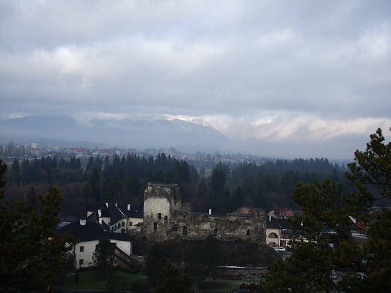 lipt. Hrádok - hrad a Západné Tatry