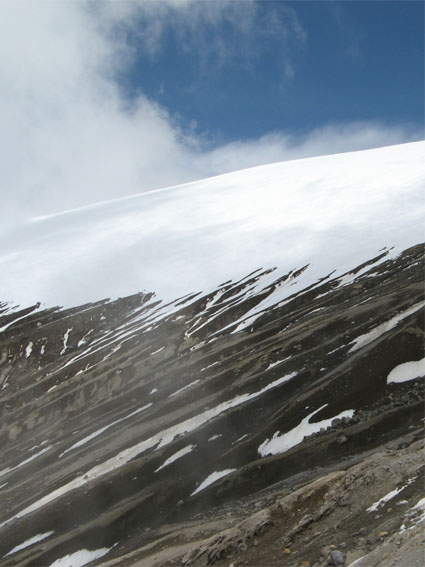 úpätie sopky Nevado del Ruiz Natura