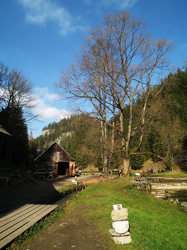 Kvačianska dolina, Oblazy