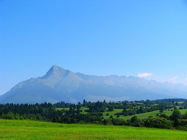 Kriváň  (2494 m.n.m)