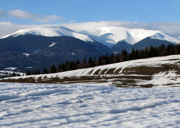 Nízke Tatry  z Podbrezovej