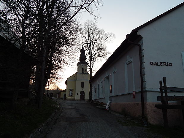 Svitanie na Vlkolínci