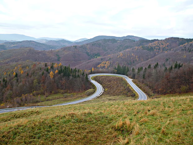 Dobšinský kopec pohľad na zákrutu "Podkova"