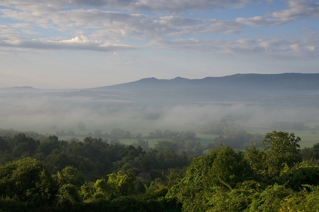 Ranný opar nad Ipľom