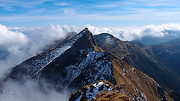 pohľad z Havrana 2152 m na Ždiarsku vidlu 2142 m 