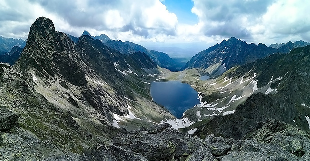 Veľké Hincovo pleso z Čubriny 2 376 m n. m.