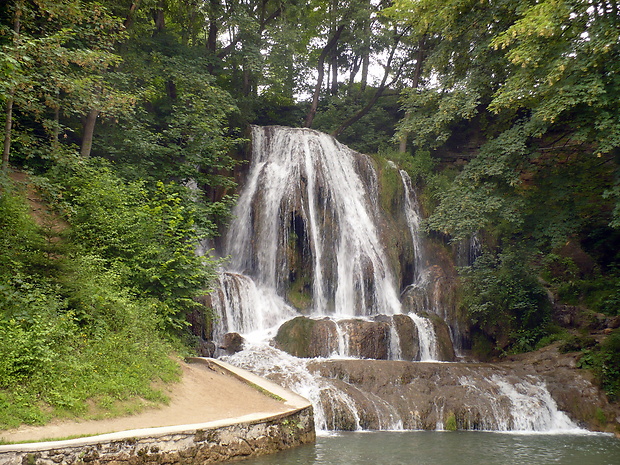 Lučanský vodopád