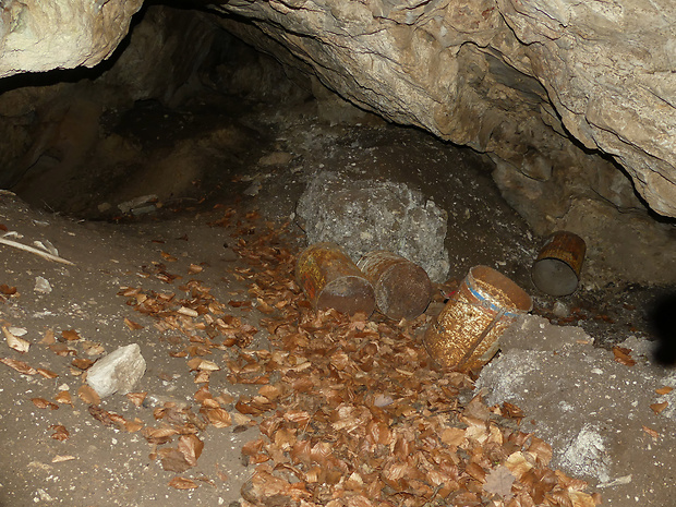 Jaskyňa pod Úhradom
