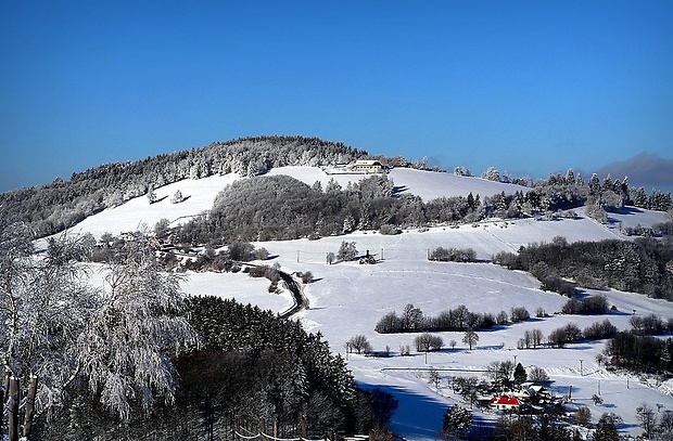 Tomkův vrch (794 m n.m.)