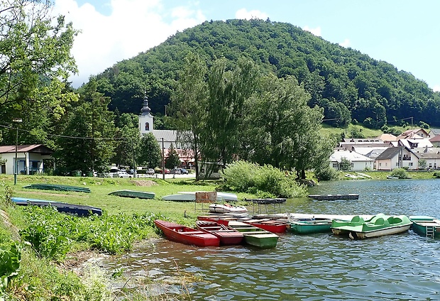 Palcmanská Maša a Dedinky