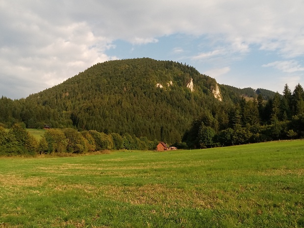 vrch Sokol 929 m.n.m. a Ďurčanská dolina