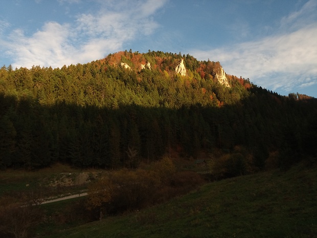 vrch Sokol 929 m.n.m. z Ďurčanskej doliny