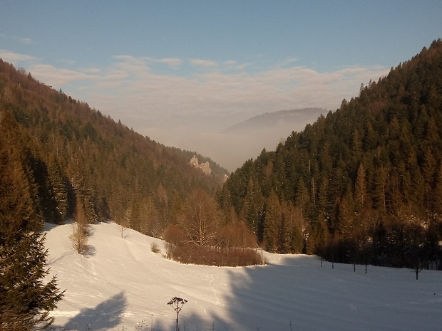 Dolné Jánošíkové diery z Vrchpodžiaru 745 m.n.m.